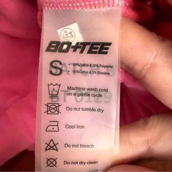 Bo+Tee Vibrant Pink Cropped Sweatshirt Size Small - Picture 4 of 5